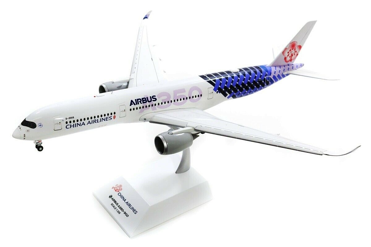 JC WINGS A350-900XWB CHINA AIRLINES (FLAPS DOWN) REG: B-18918