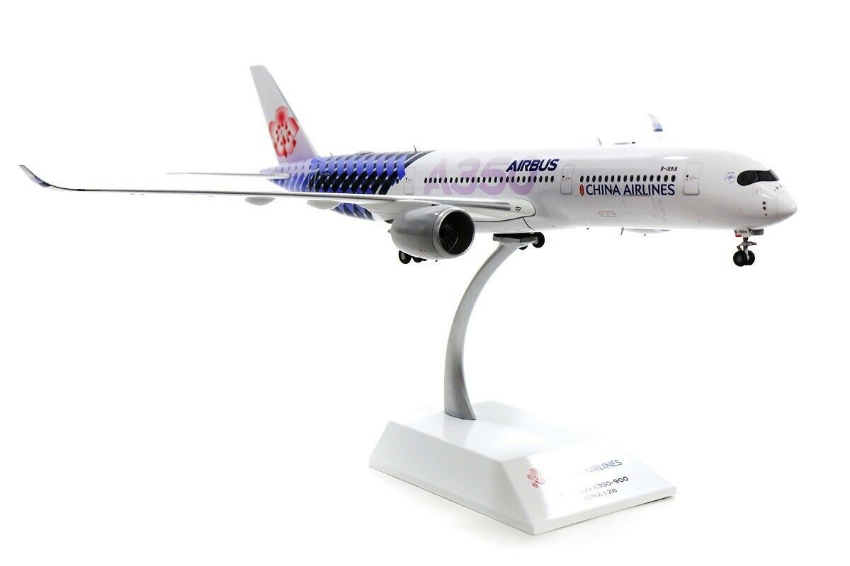 JC WINGS A350-900XWB CHINA AIRLINES "CARBON FIBRE LIVERY" REG: B-18918