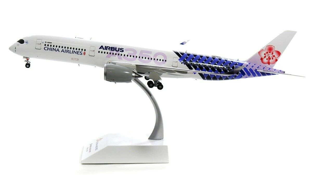JC WINGS A350-900XWB CHINA AIRLINES "CARBON FIBRE LIVERY" REG: B-18918