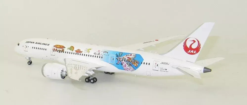 JCWINGS JAPAN AIRLINES B787-8 REG: JA828J