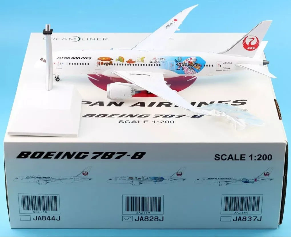 JCWINGS JAPAN AIRLINES B787-8 REG: JA828J