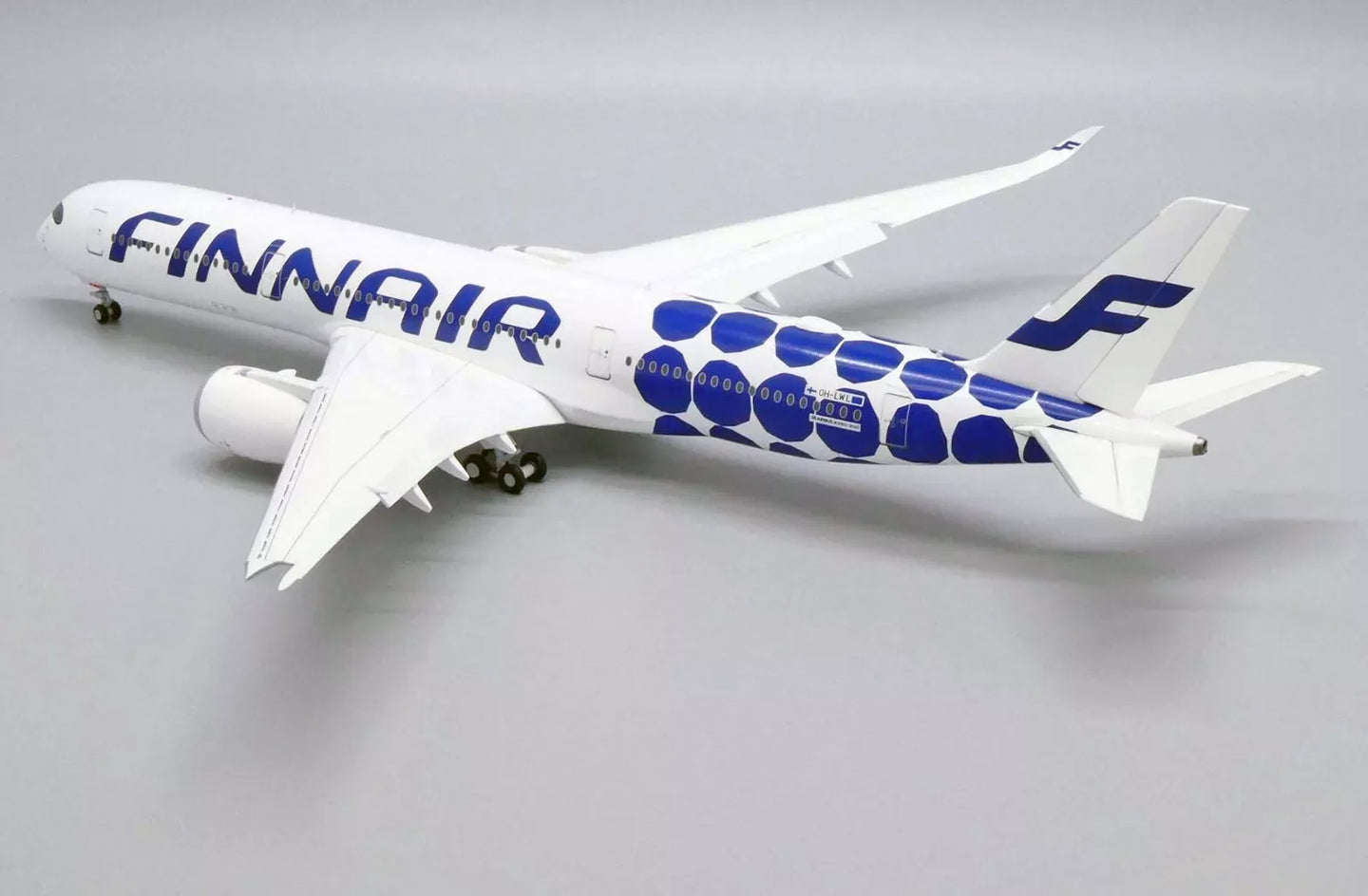 JC WINGS A350-900XWB FINNAIR "MARIMEKKO KIVET" (FLAPS DOWN) REG: OH-LWL