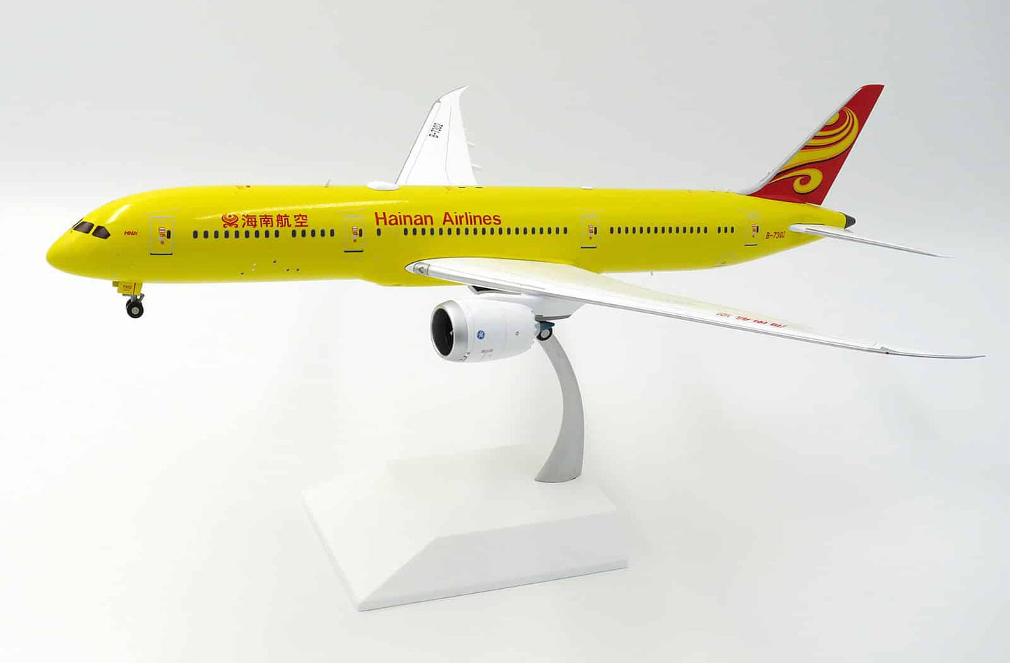 JCWINGS B787-9 HAINAN AIRLINES REG: B-7302
