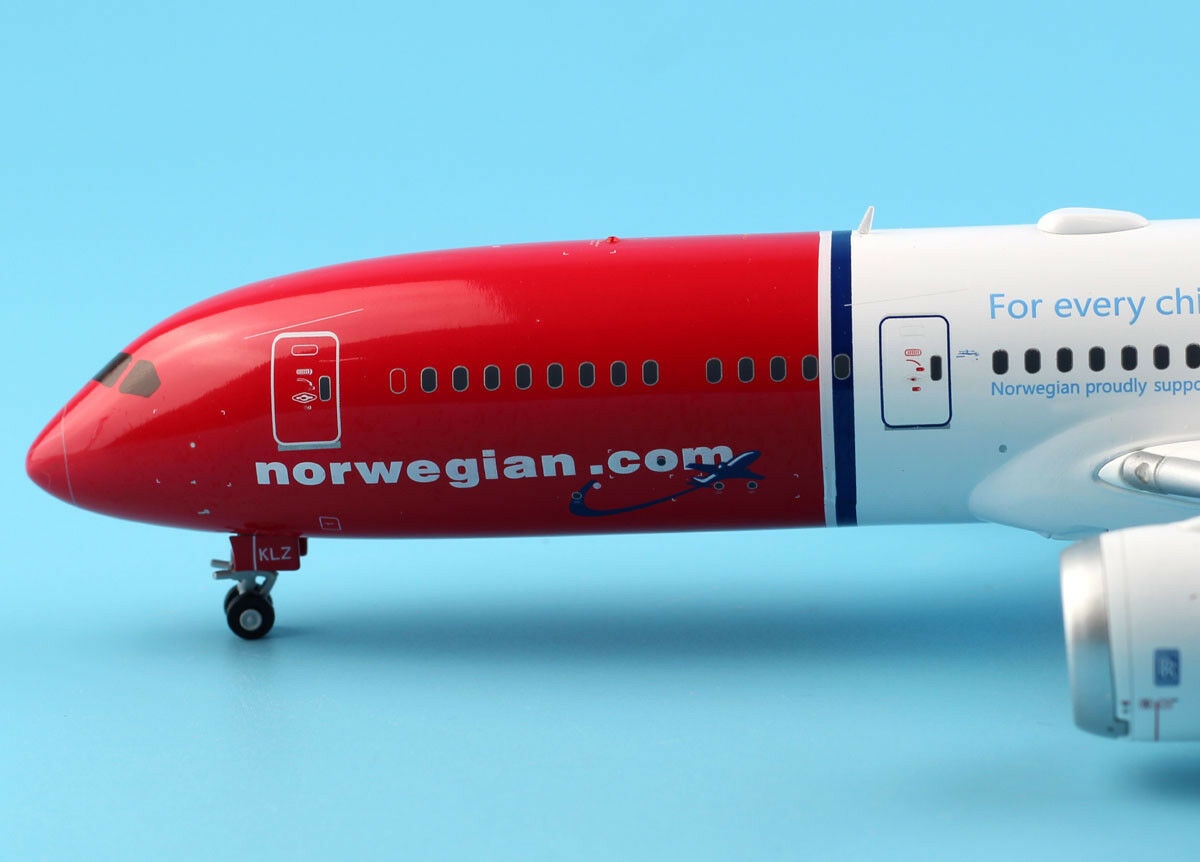 JC WINGS B787-9 DREAMLINER NORWEGIAN AIR "UNICEF LIVERY" REG: G-CKLZ