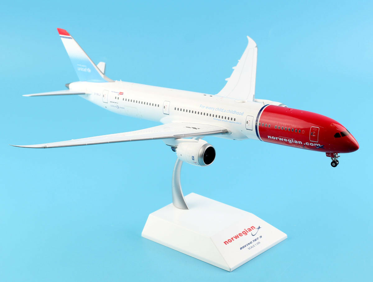 JC WINGS B787-9 DREAMLINER NORWEGIAN AIR "UNICEF LIVERY" REG: G-CKLZ