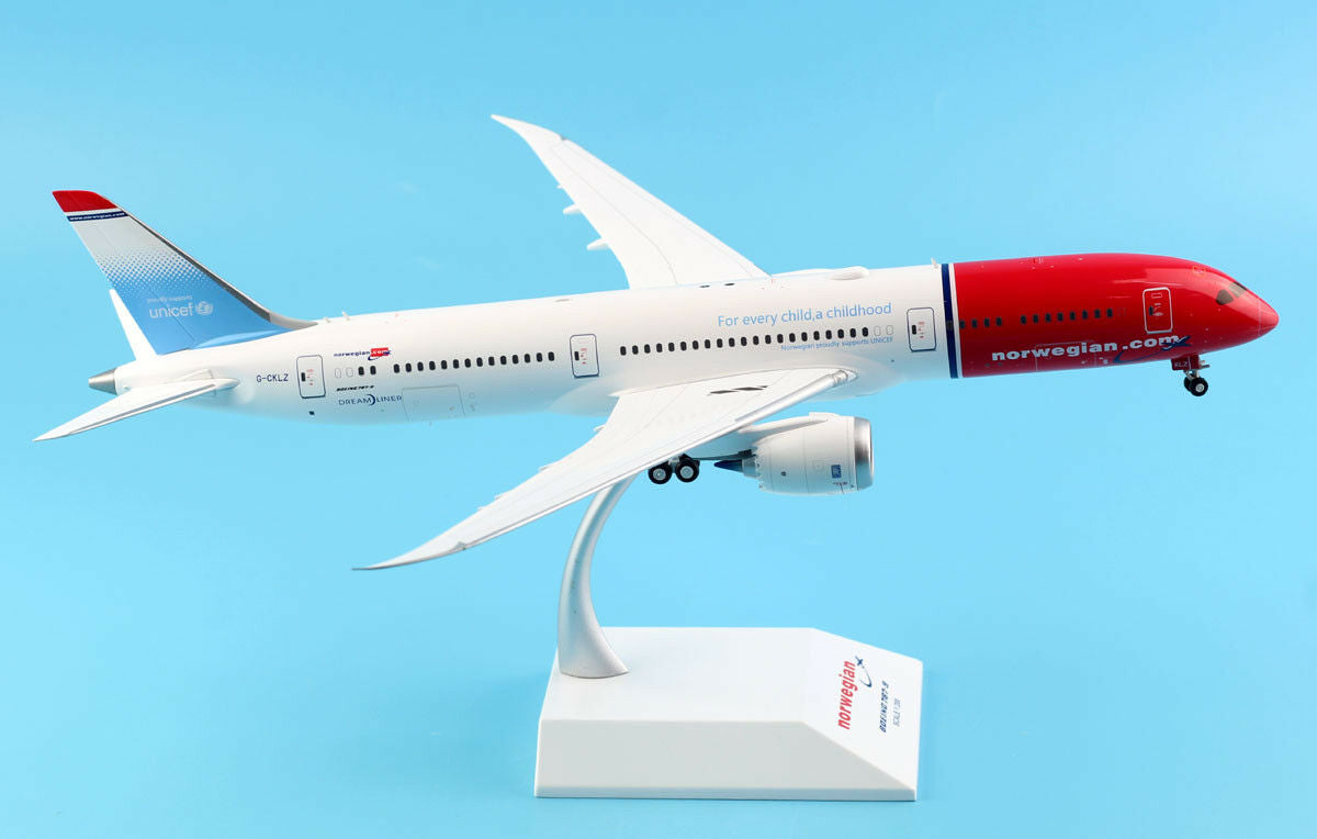 JC WINGS B787-9 DREAMLINER NORWEGIAN AIR "UNICEF LIVERY" REG: G-CKLZ