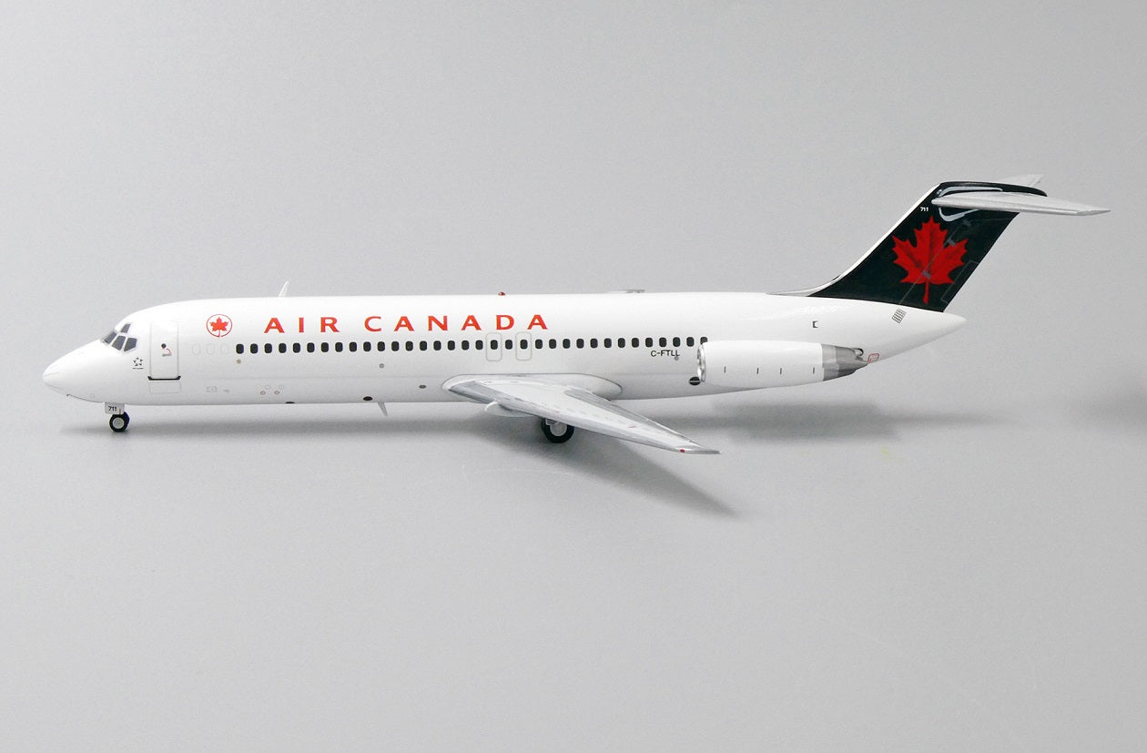 JC WINGS DC-9-32 AIR CANADA REG: C-FTLL