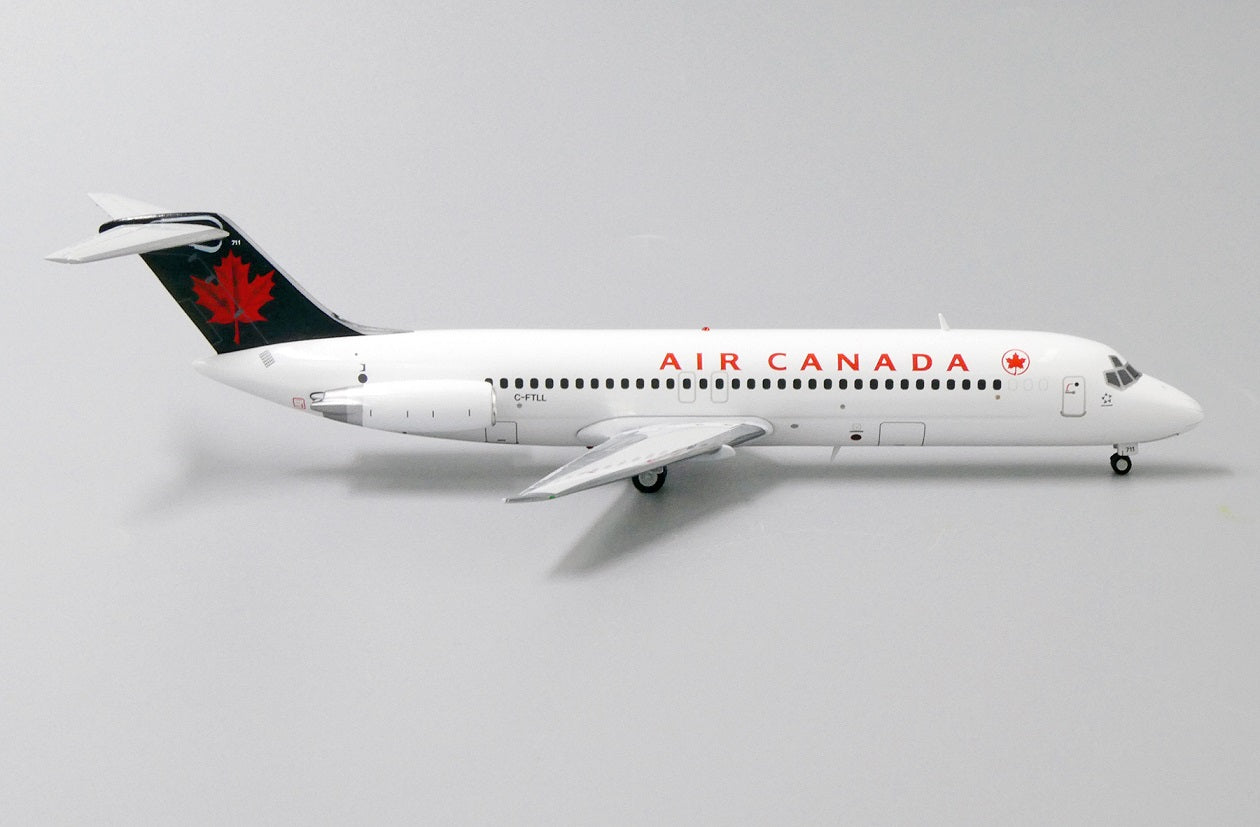 JC WINGS DC-9-32 AIR CANADA REG: C-FTLL