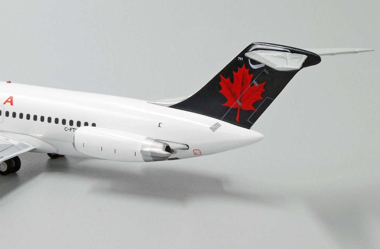 JC WINGS DC-9-32 AIR CANADA REG: C-FTLL