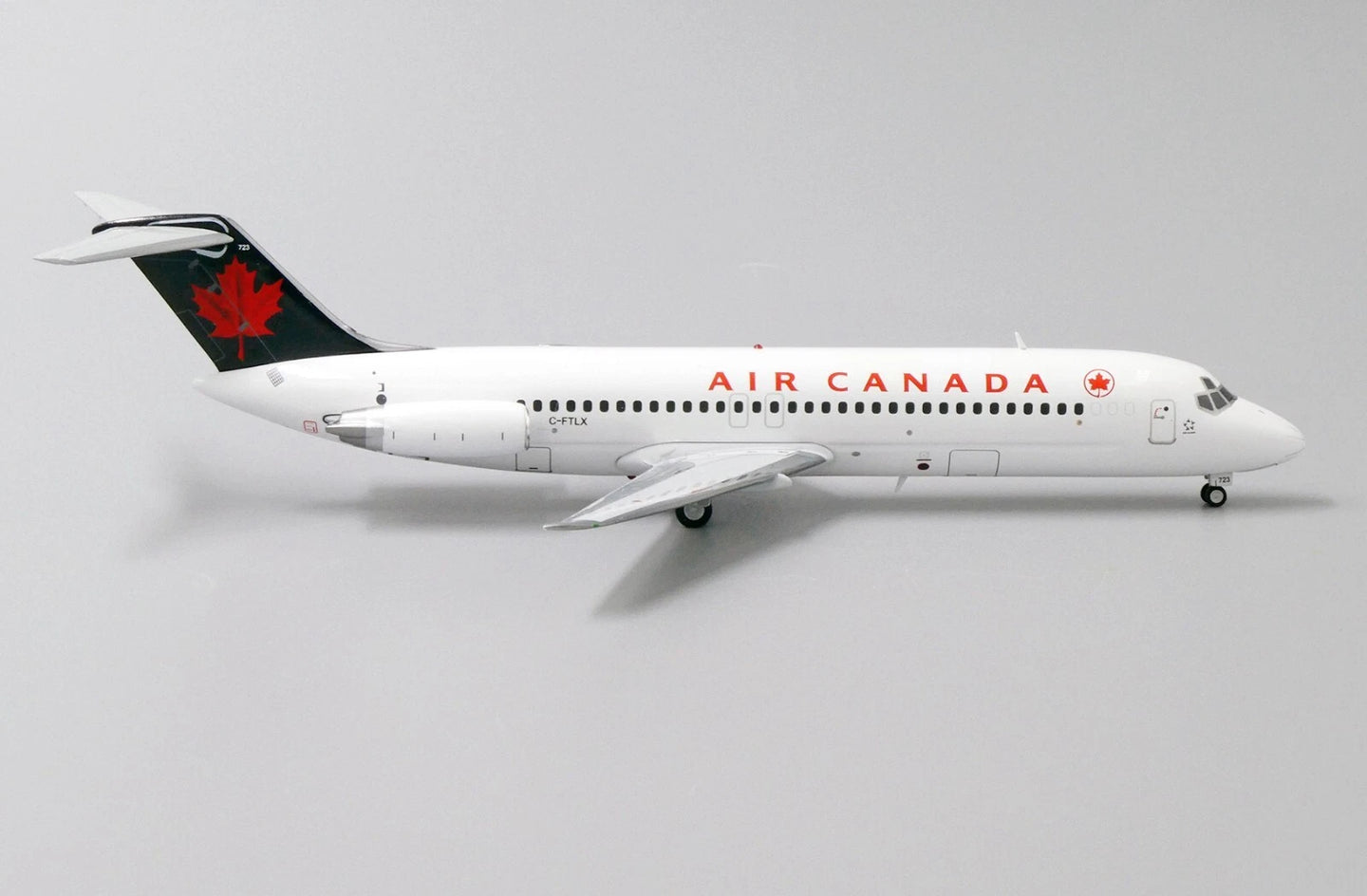 JC WINGS DC-9-30 AIR CANADA REG: C-FTLX