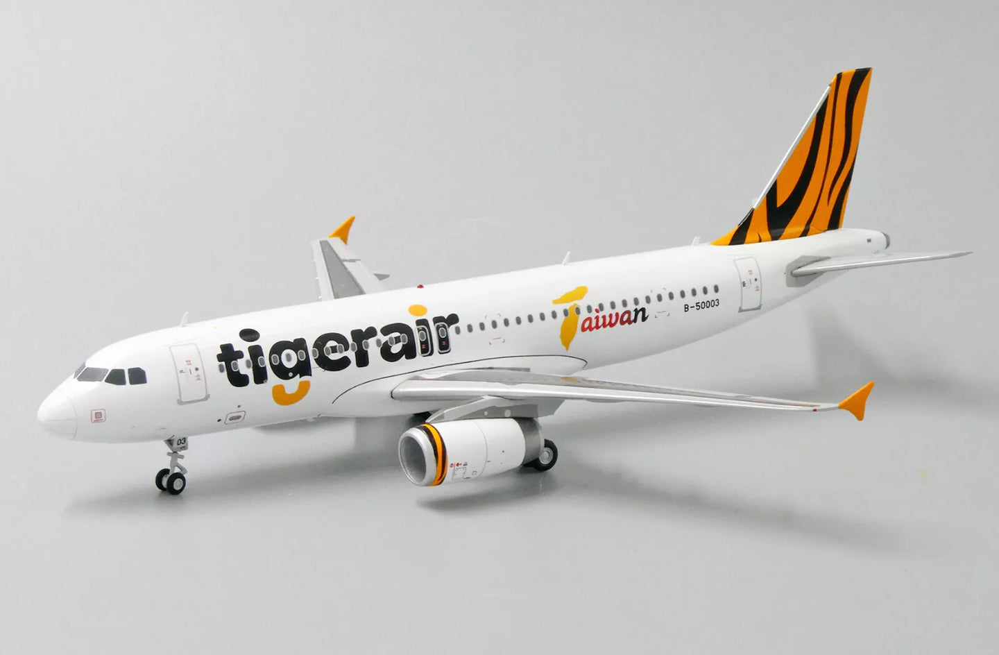 JCWINGS TIGERAIR TAIWAN A320 REG: B-50003