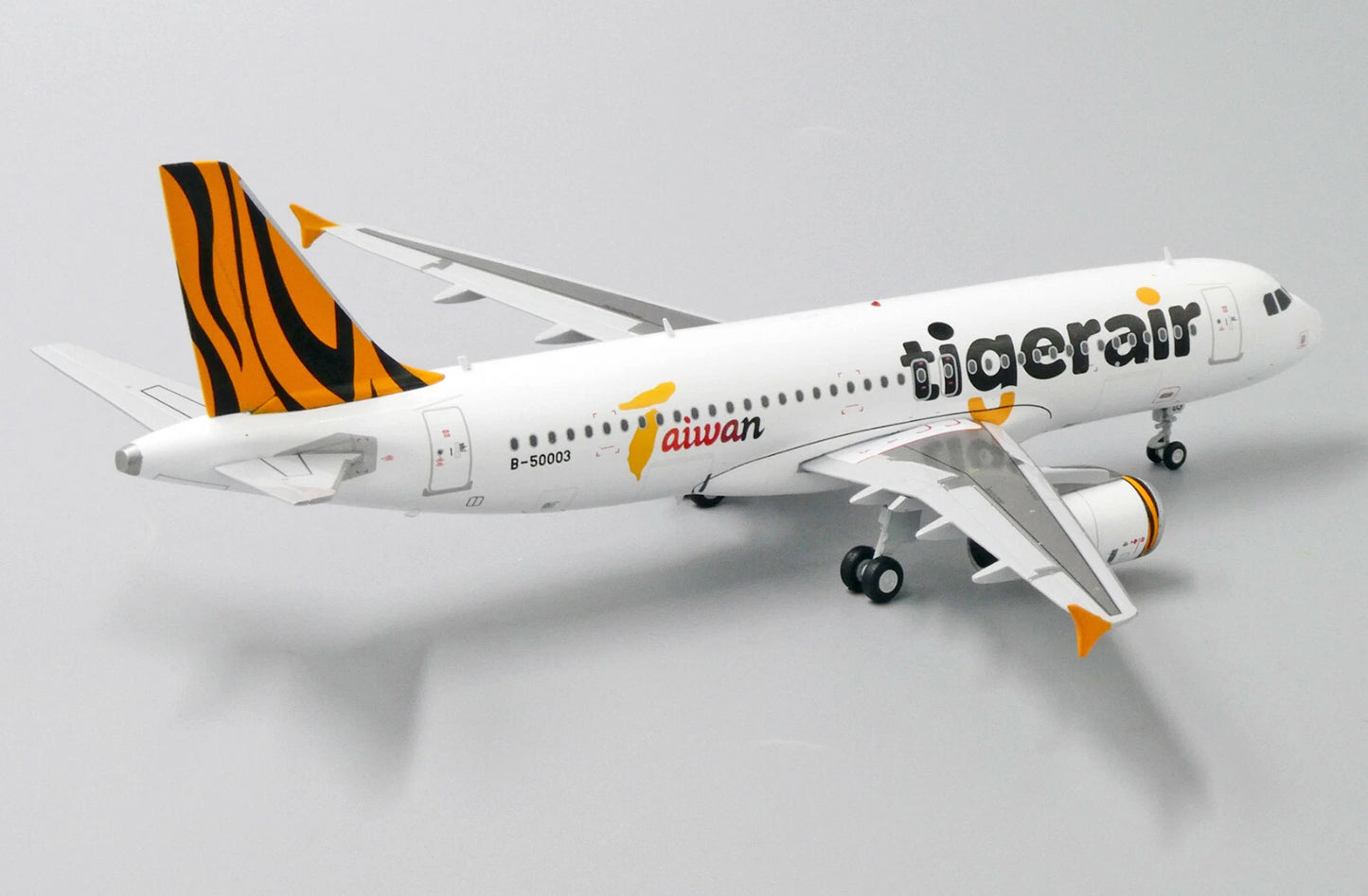 JCWINGS TIGERAIR TAIWAN A320 REG: B-50003
