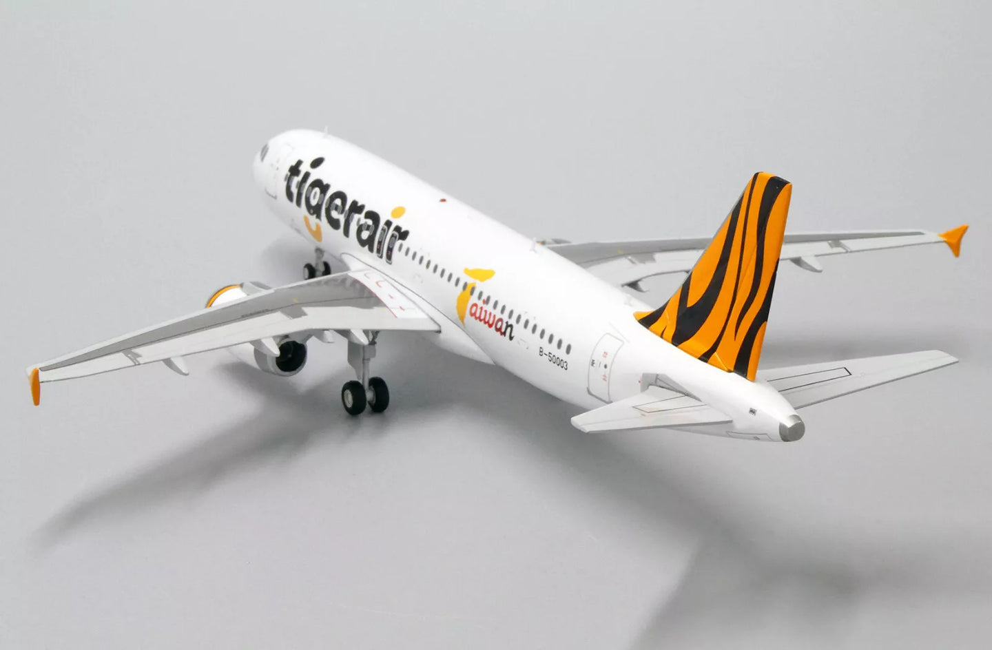 JCWINGS TIGERAIR TAIWAN A320 REG: B-50003