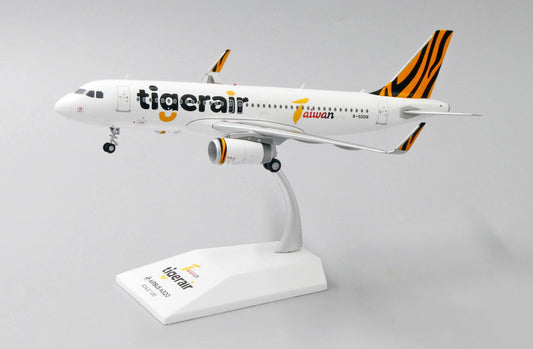 JCWINGS TIGERAIR TAIWAN AIRBUS A320 REG: B-50016