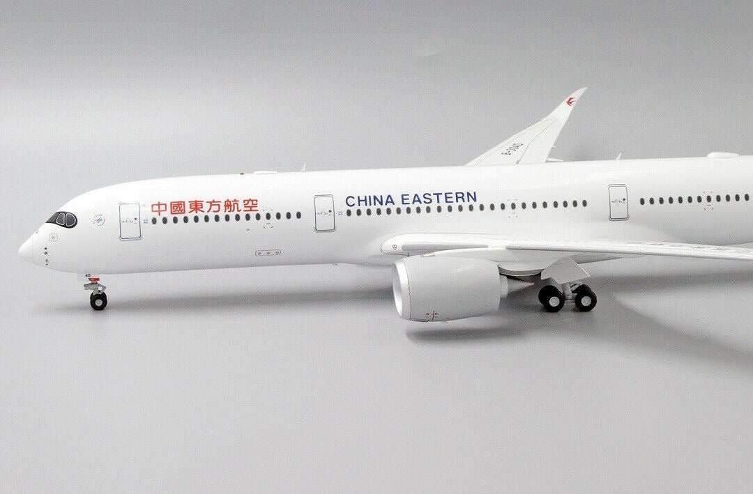JC WINGS XX2246 1/200 A350-900 CHINA EASTERN REG: B-304D