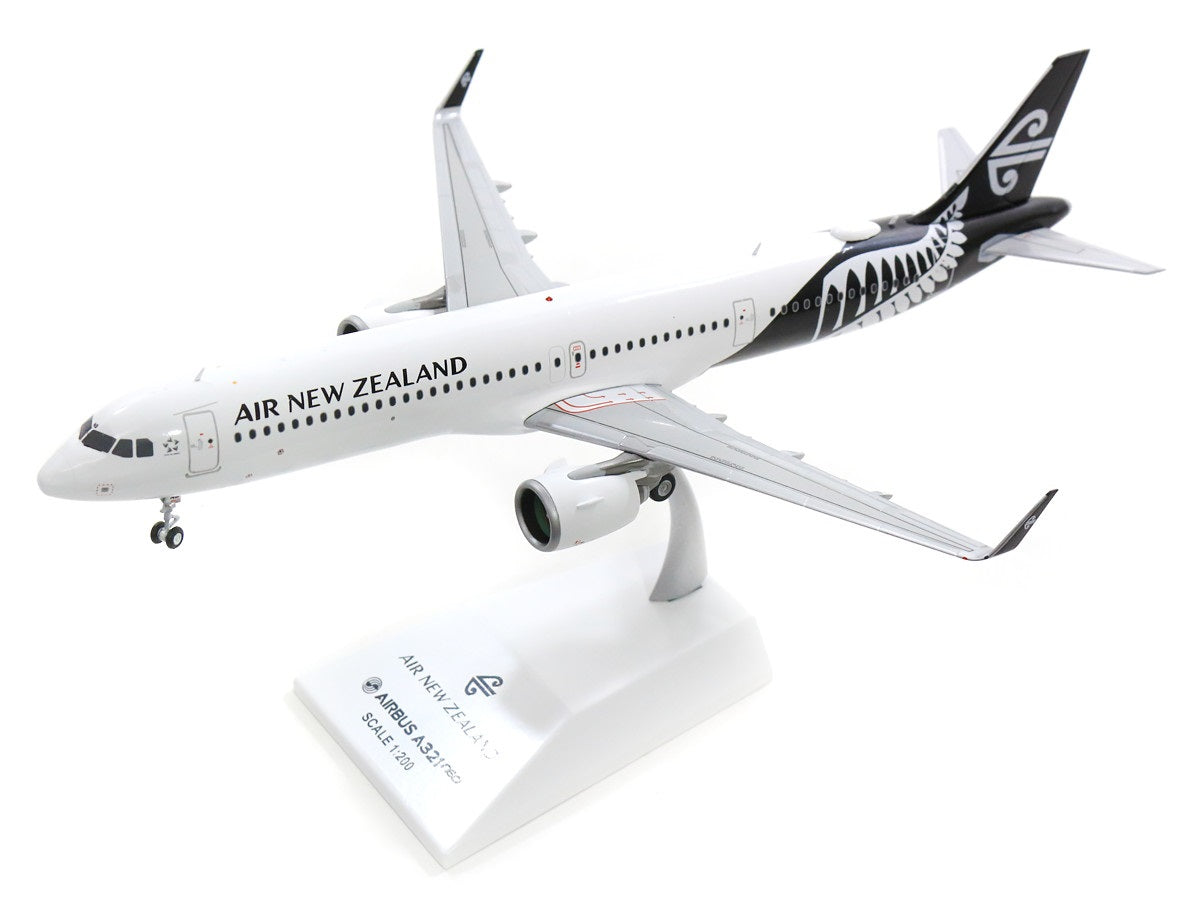 JC WINGS A321NEO AIR NEW ZEALAND REG: ZK-NNB