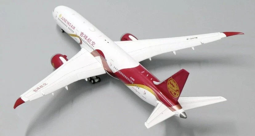 JCWINGS JUNEYAO AIRLINES B87-9 REG: B-207N