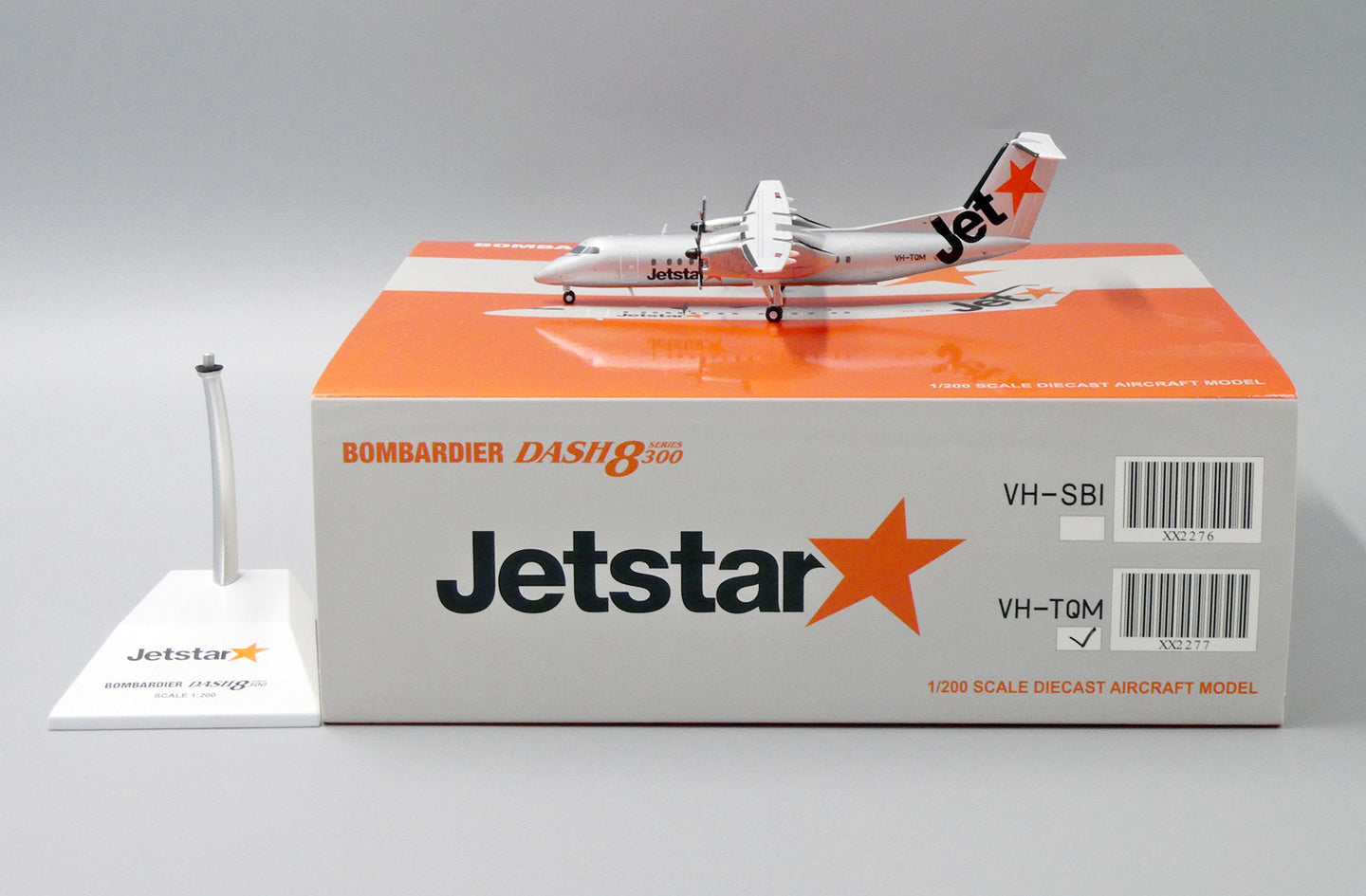 JC WINGS DASH8-Q300 JETSTAR AIRWAYS REG: VH-TQM
