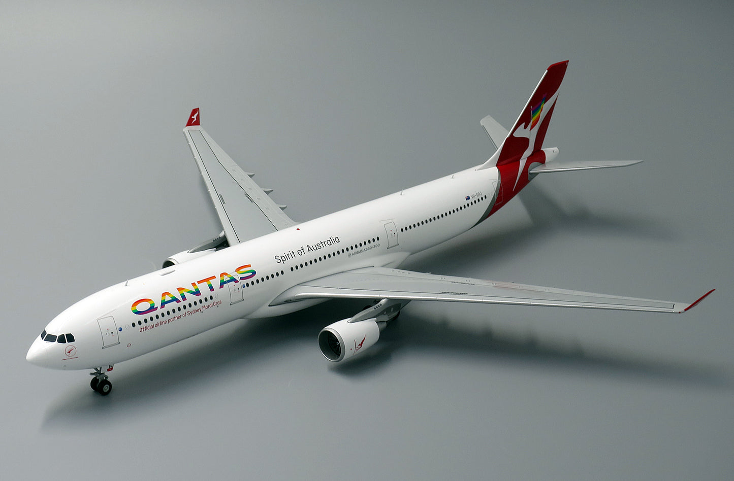 JC WINGS A330-300 QANTAS "RAINBOW ROO" REG: VH-QPJ