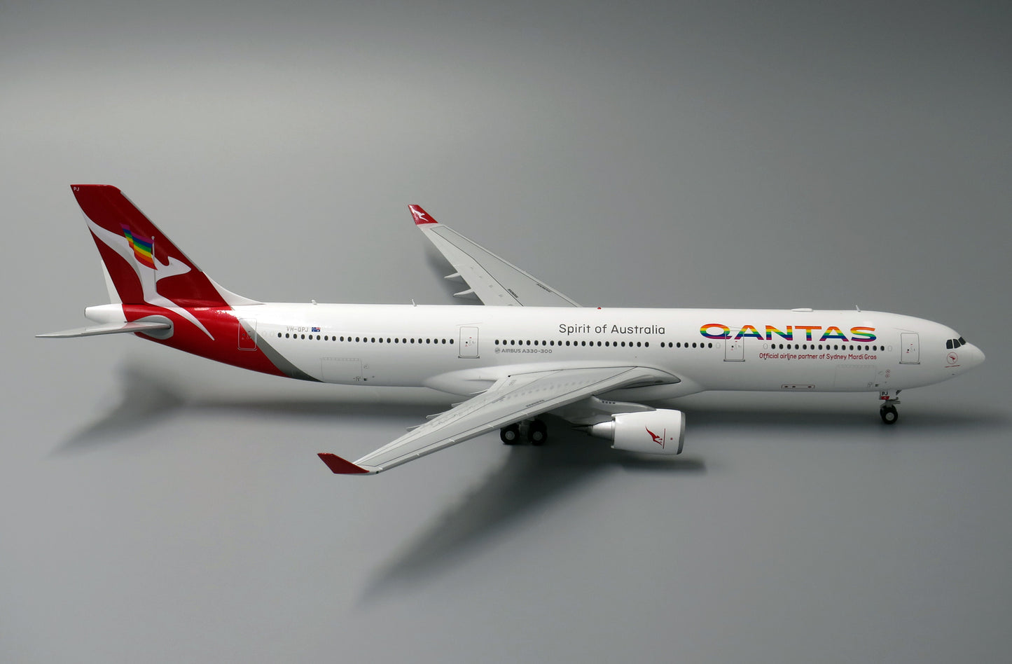 JC WINGS A330-300 QANTAS "RAINBOW ROO" REG: VH-QPJ
