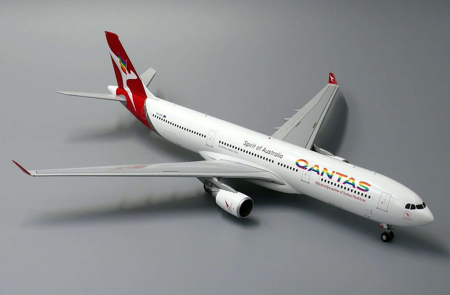 JC WINGS A330-300 QANTAS "RAINBOW ROO" REG: VH-QPJ