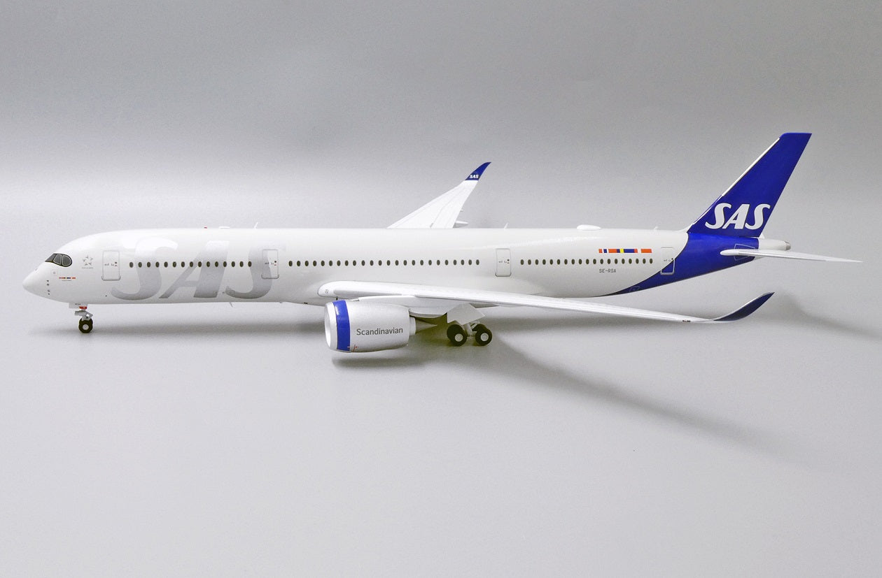 JC WINGS A350-900 SCANDINAVIAN AIRLINES (FLAPS DOWN) REG: SE-RSA