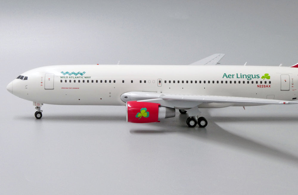 JC WINGS B767 OMNI AIR INTERNATIONAL "AER LINGUS TITLES" REG: N225AX