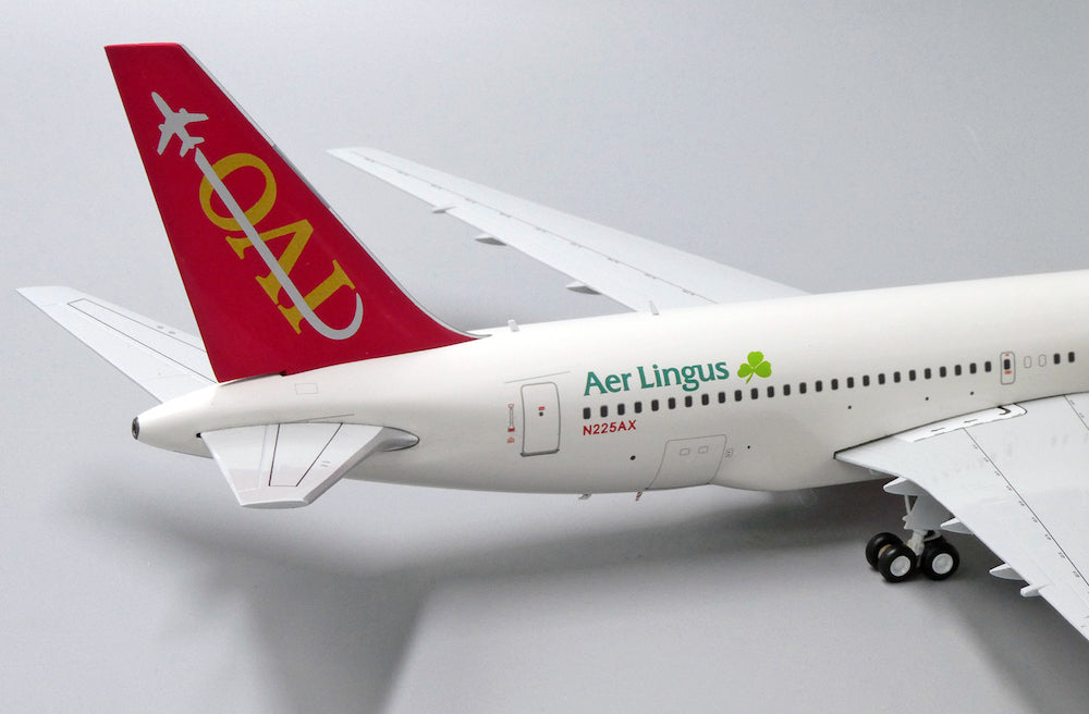 JC WINGS B767 OMNI AIR INTERNATIONAL "AER LINGUS TITLES" REG: N225AX