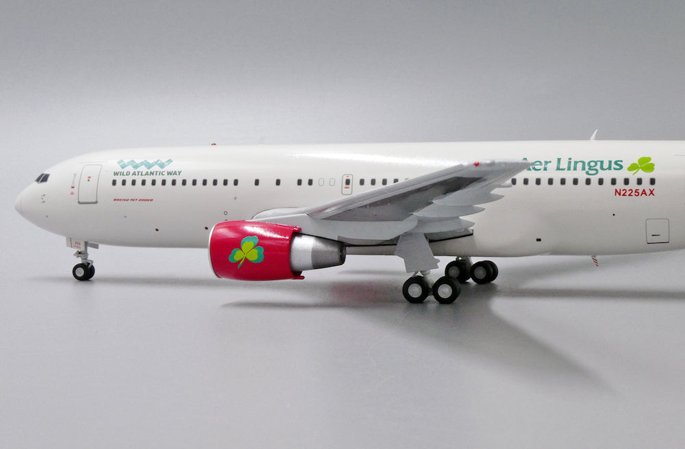 JC WINGS B767 OMNI AIR INTERNATIONAL "AER LINGUS TITLES" REG: N225AX