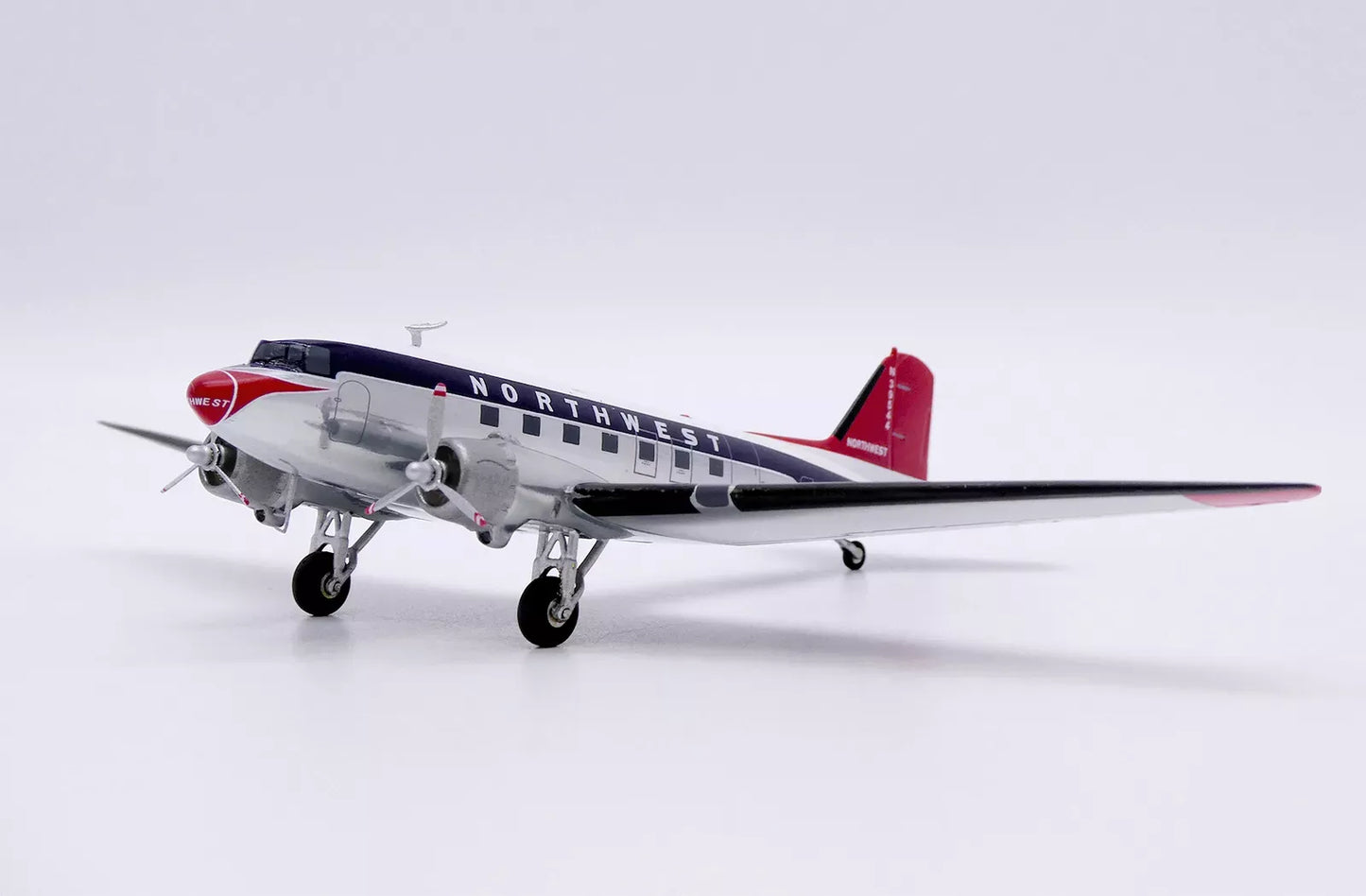 JC WINGS DC-3 NORTHWEST AIRLINES POLISHED REG: N39544