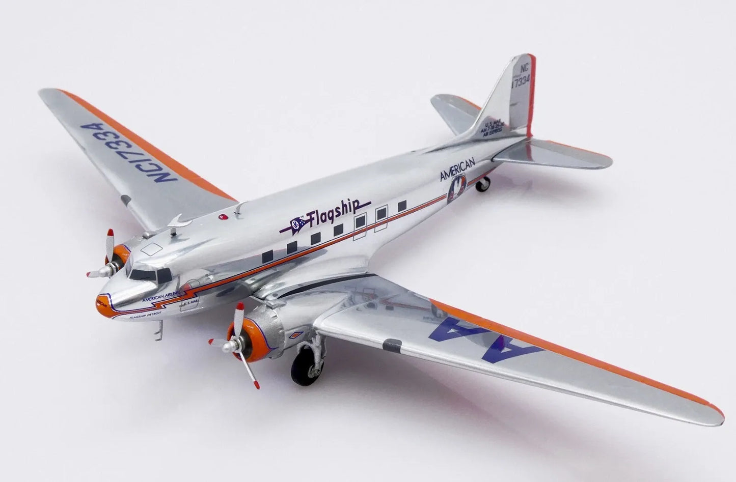 JC WINGS DC-3 AMERICAN AIRLINES "FLAGSHIP DETROIT" (POLISHED) REG: NC17334