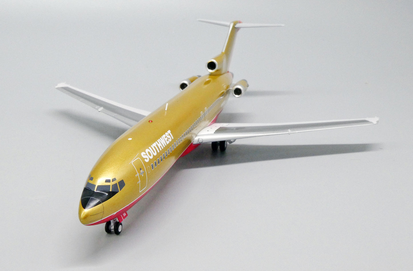 JCWINGS B727-200 SOUTHWEST AIRLINES "DESERT GOLD" REG: N566PE