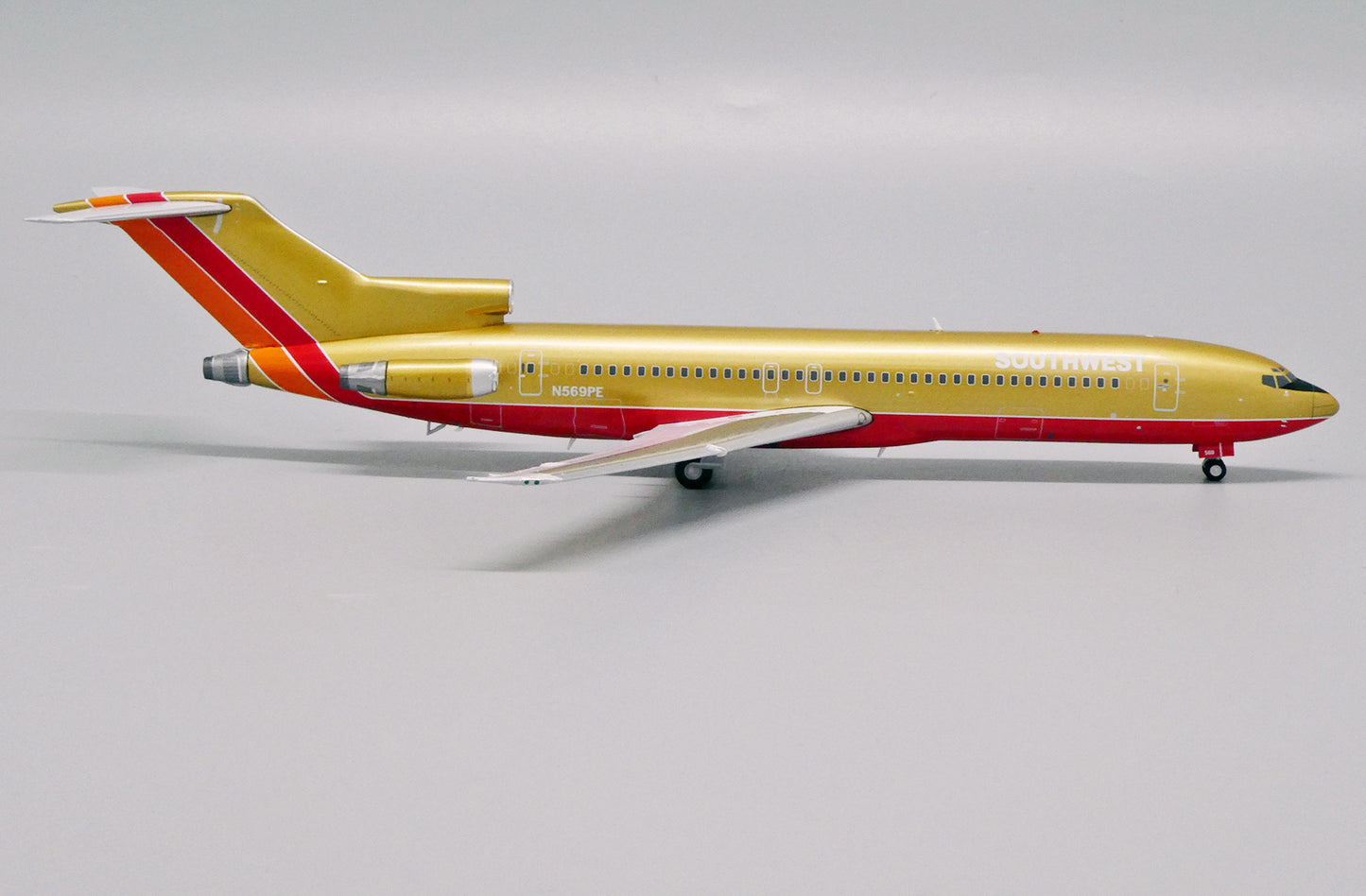 JC WINGS B727-200 SOUTHWEST AIRLINES REG: N569PE
