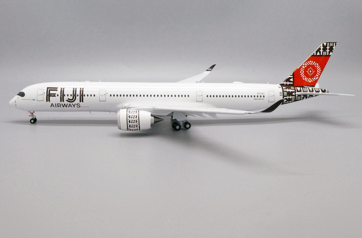 JC WINGS A350-900XWB FIJI AIRWAYS (FLAPS DOWN) REG: DQ-FAJ