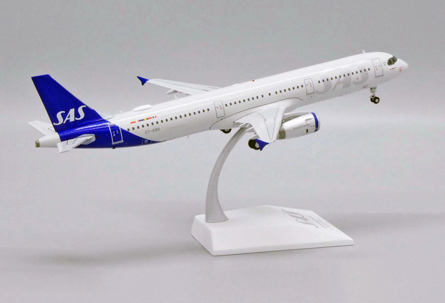 JCWINGS A321 SCANDINAVIAN AIRLINES REG: OY-KBH