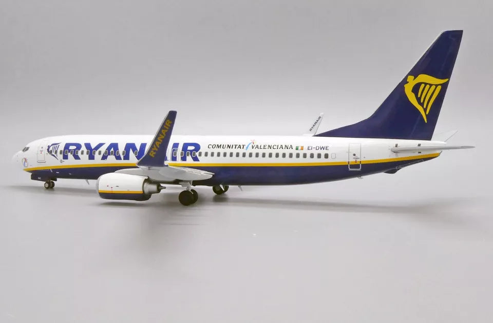 JCWINGS B737-800 RYANAIR "COMUNITAT VALENCIANA" REG: EI-DWE