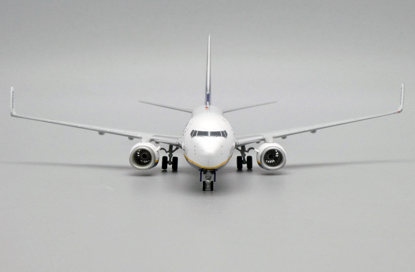 JC WINGS B737-800 RYANAIR REG: EI-EBI