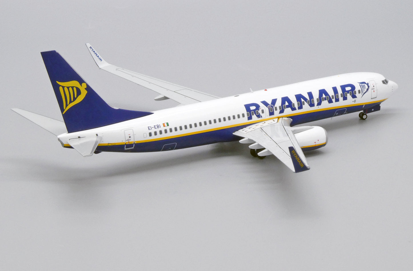 JC WINGS B737-800 RYANAIR REG: EI-EBI