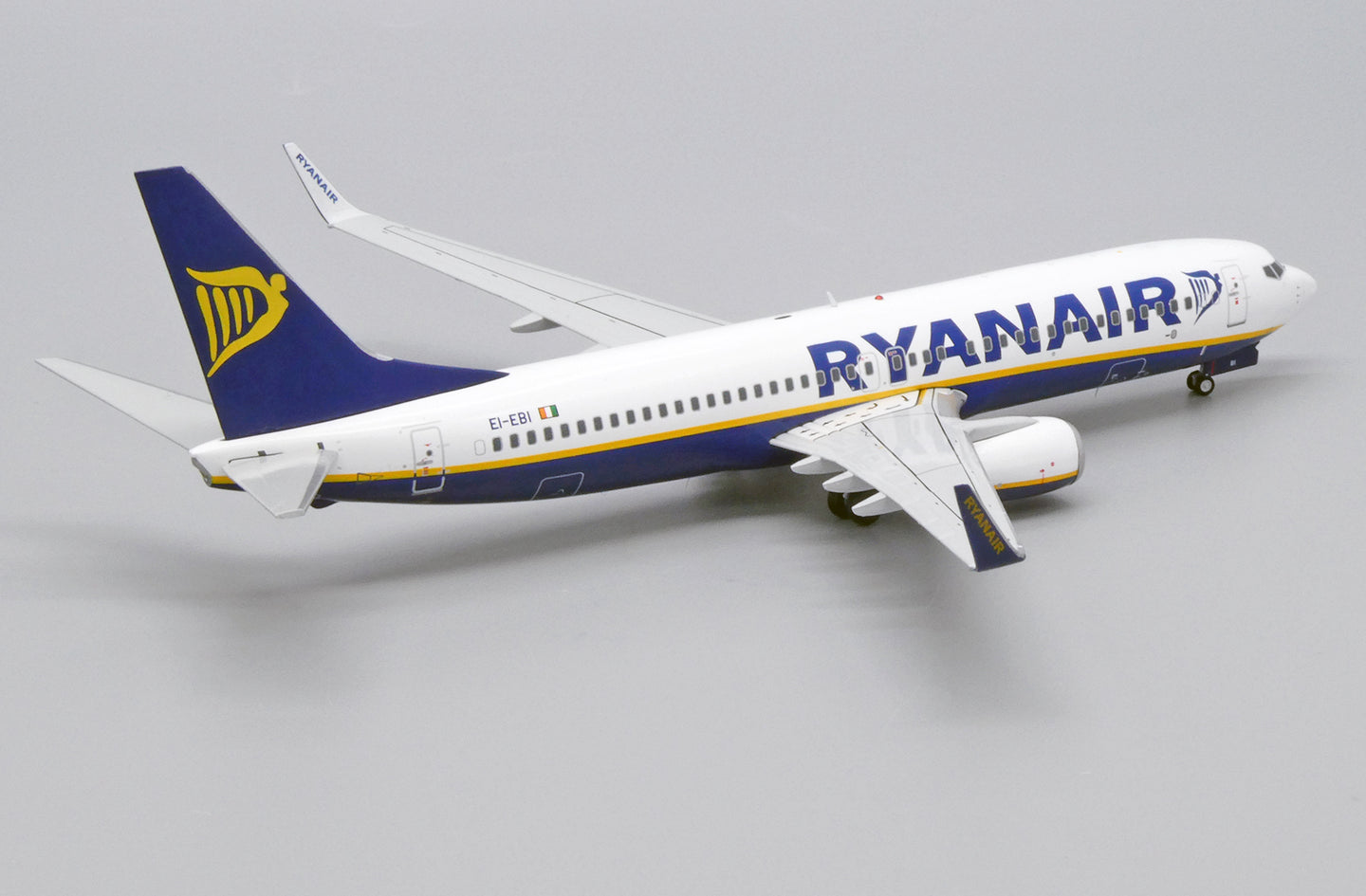 JC WINGS B737-800 RYANAIR REG: EI-EBI