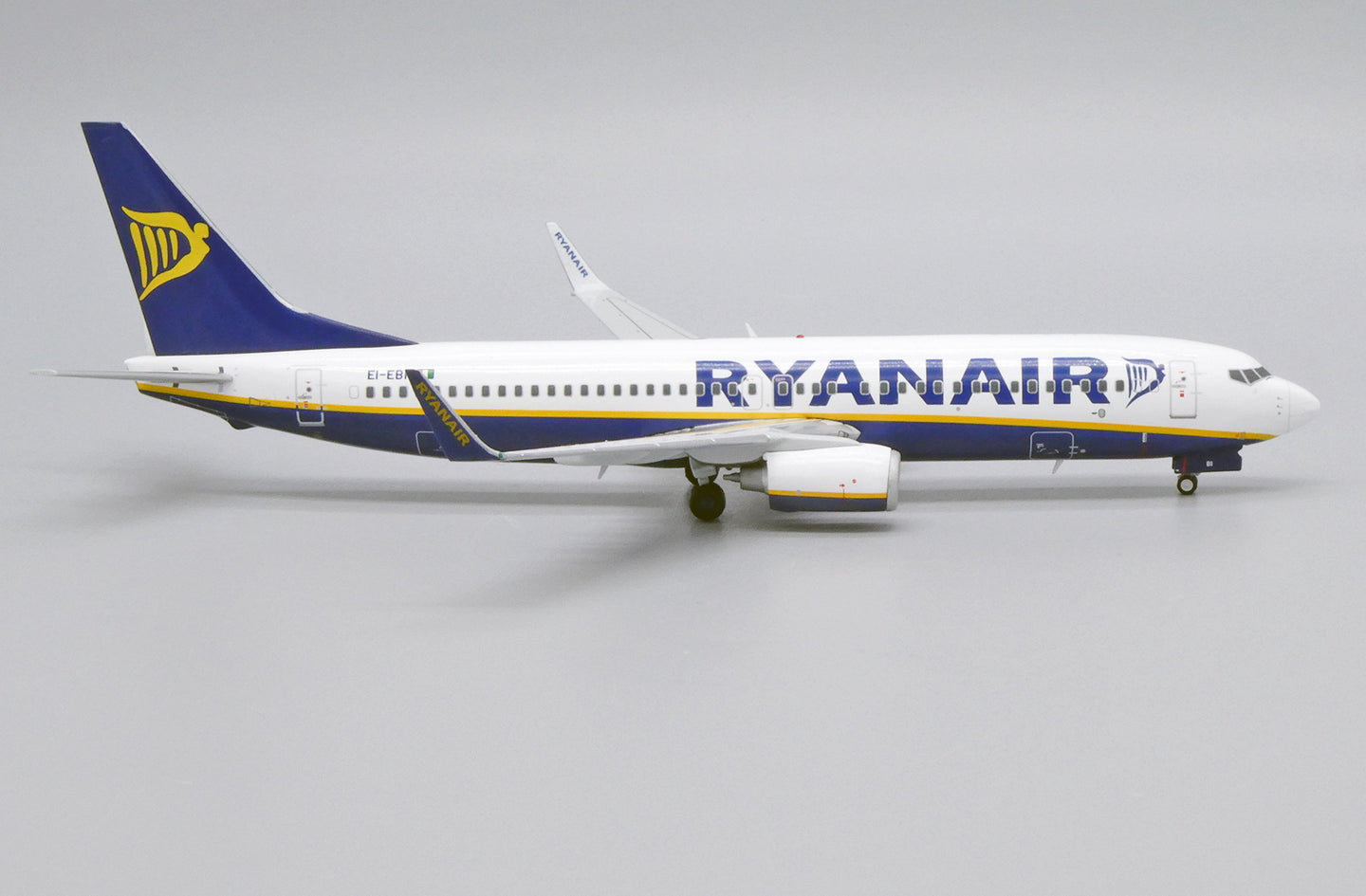 JC WINGS B737-800 RYANAIR REG: EI-EBI