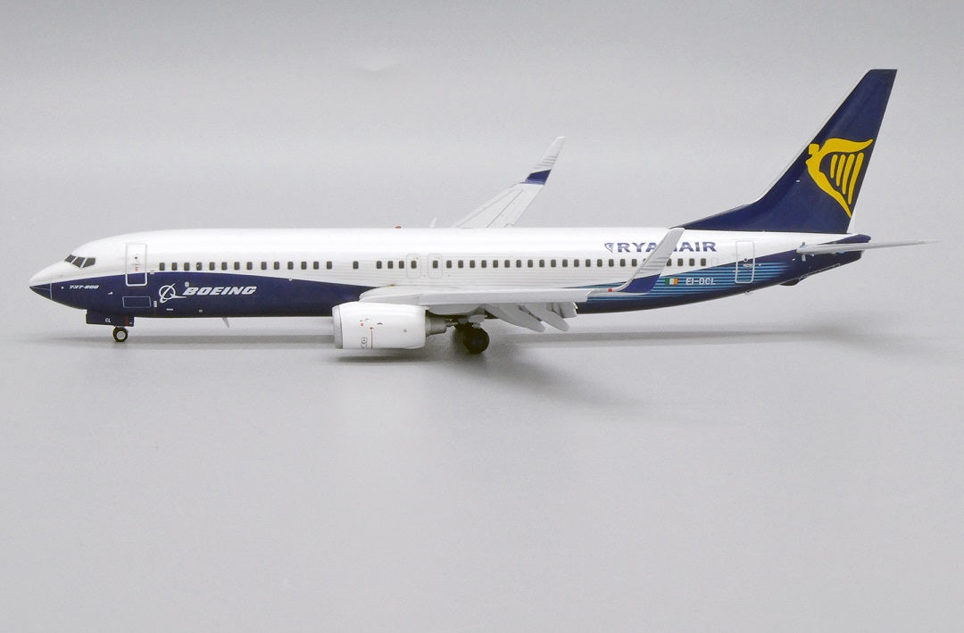 JC WINGS B737-800 RYANAIR "BOEING HOUSE COLOURS" (FLAPS DOWN) REG: EI-DCL