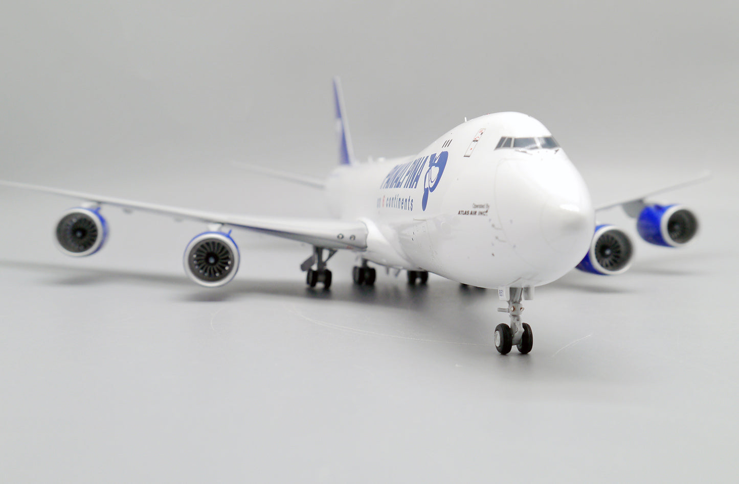 JC WINGS B747-8F PANALPINA REG: N851GT