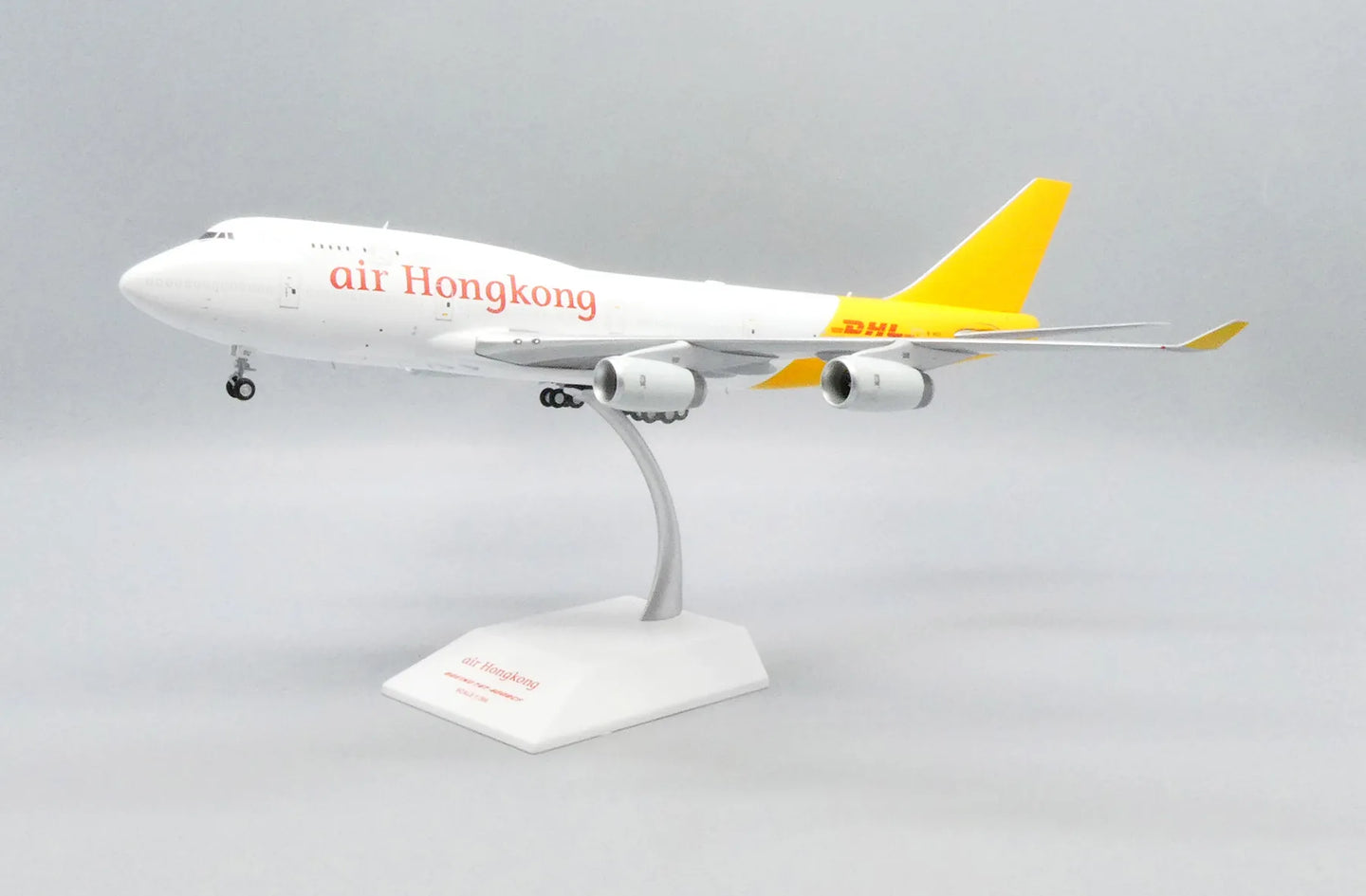 JCWINGS BOEING 747-400(BCF) AIR HONGKONG REG: B-HOU