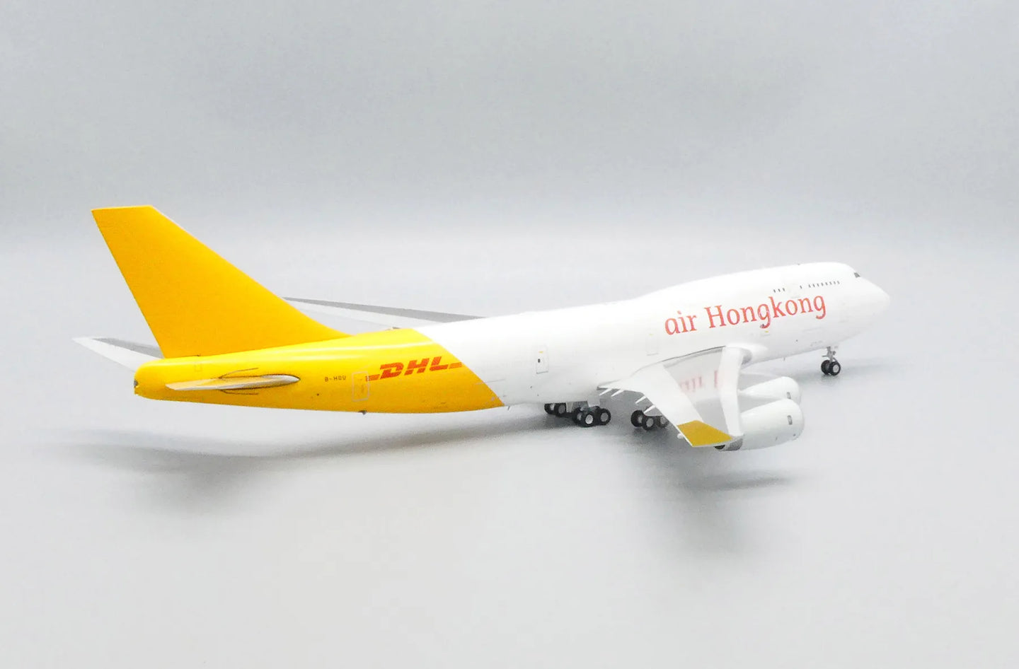 JCWINGS BOEING 747-400(BCF) AIR HONGKONG REG: B-HOU