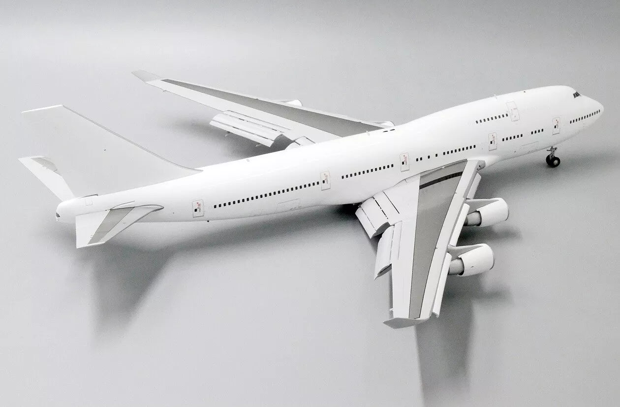 JCWINGS BLANK B747-400 (GE ENGINE) FLAP DOWN