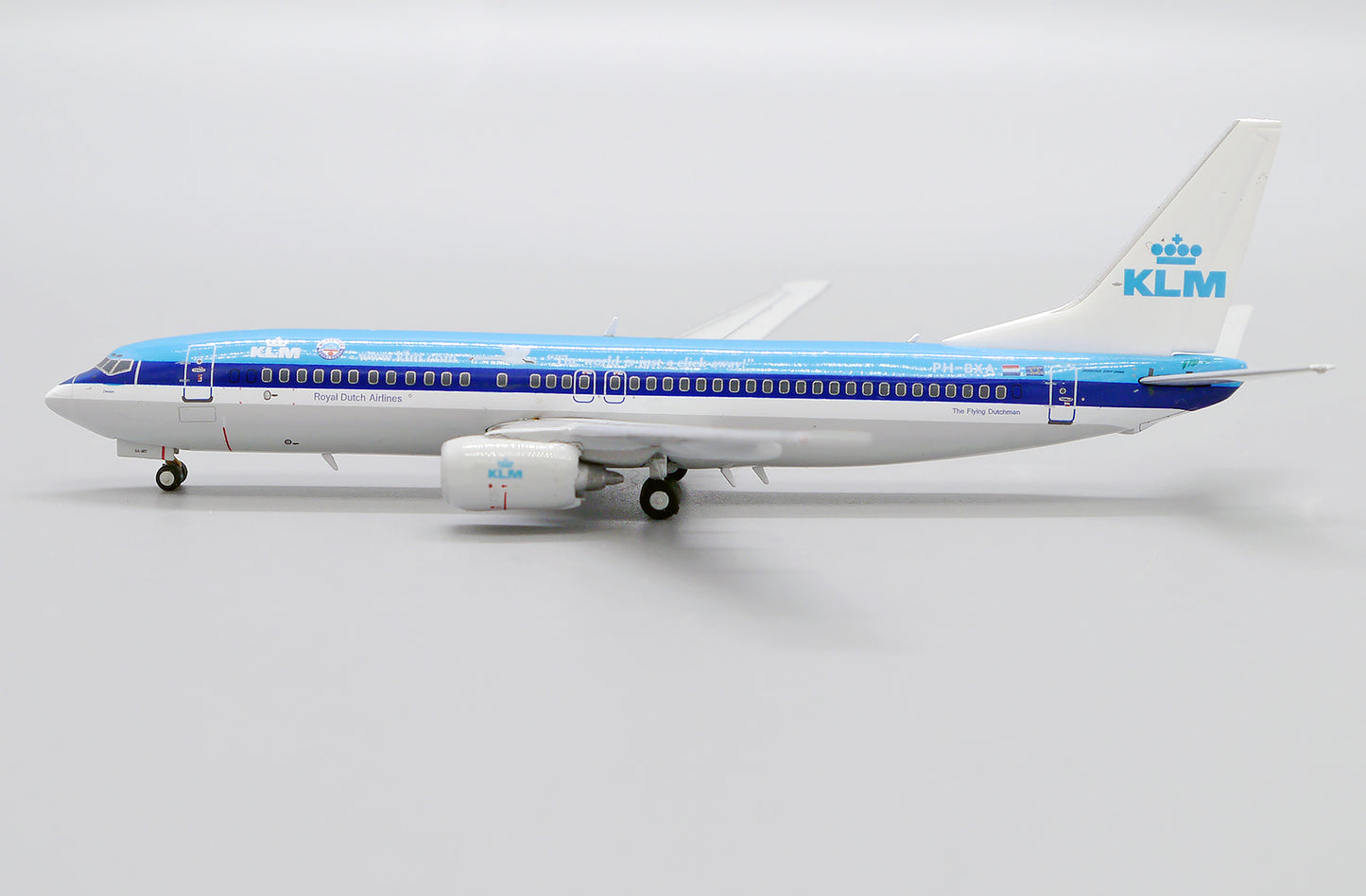 JC WINGS B737-800 KLM THE WORLD IS JUST A CLICK AWAY REG: PH-BXA