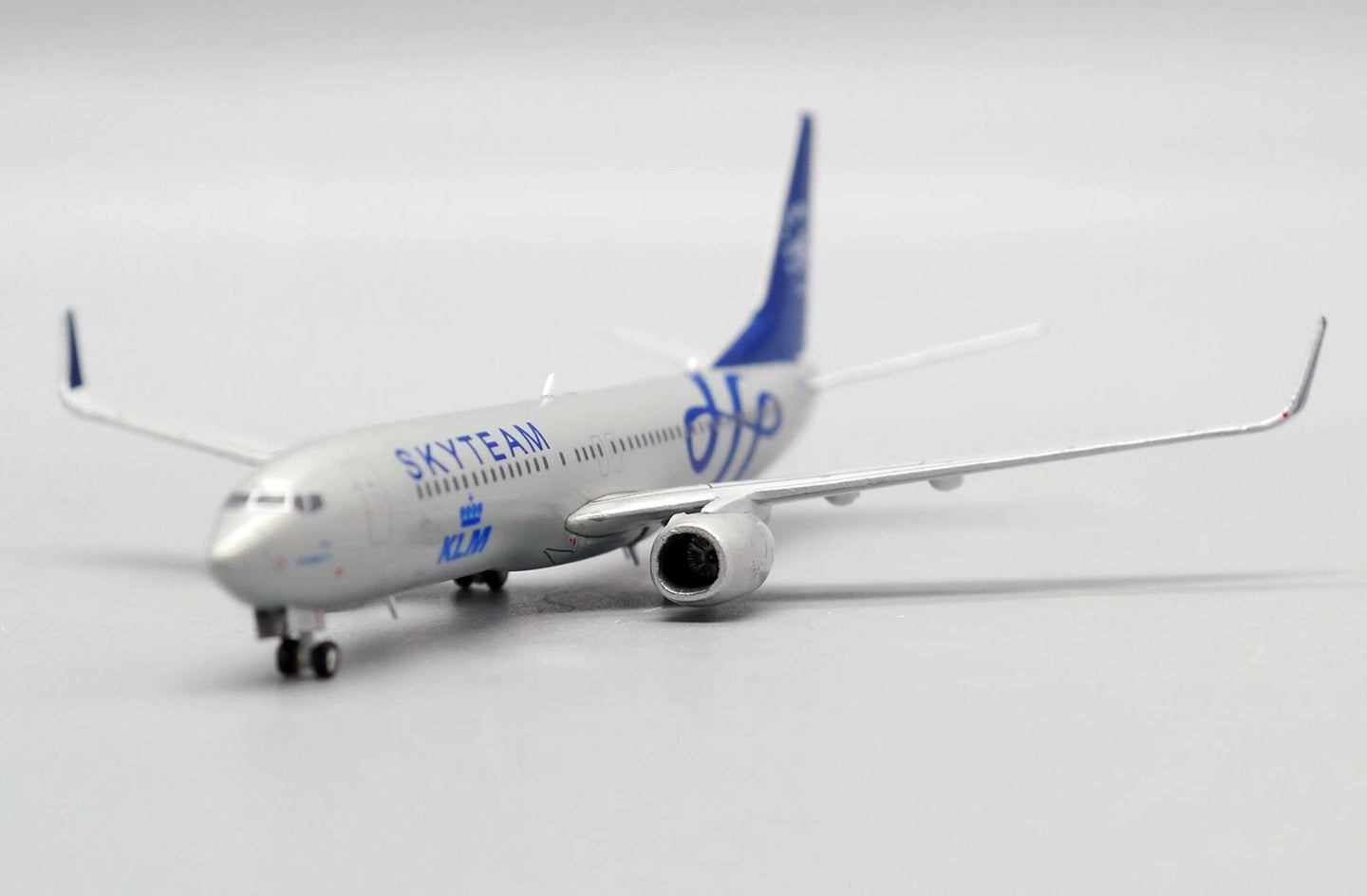 JC WINGS B737-900 ROYAL DUTCH AIRLINES (KLM) REG: PH-BXO