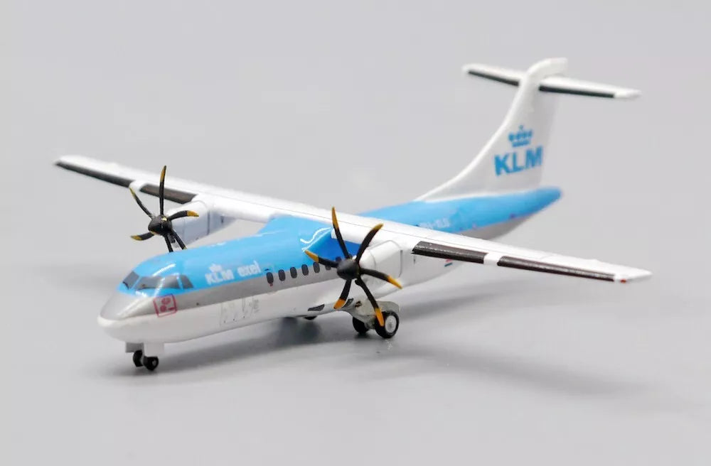 JC WINGS ATR42-300 KLM EXEL REG: PH-XLD