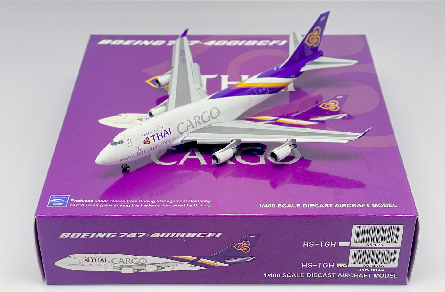 JCWINGS B747-400(BCF) THAI CARGO (FLAP DOWN) REG: HS-TGH