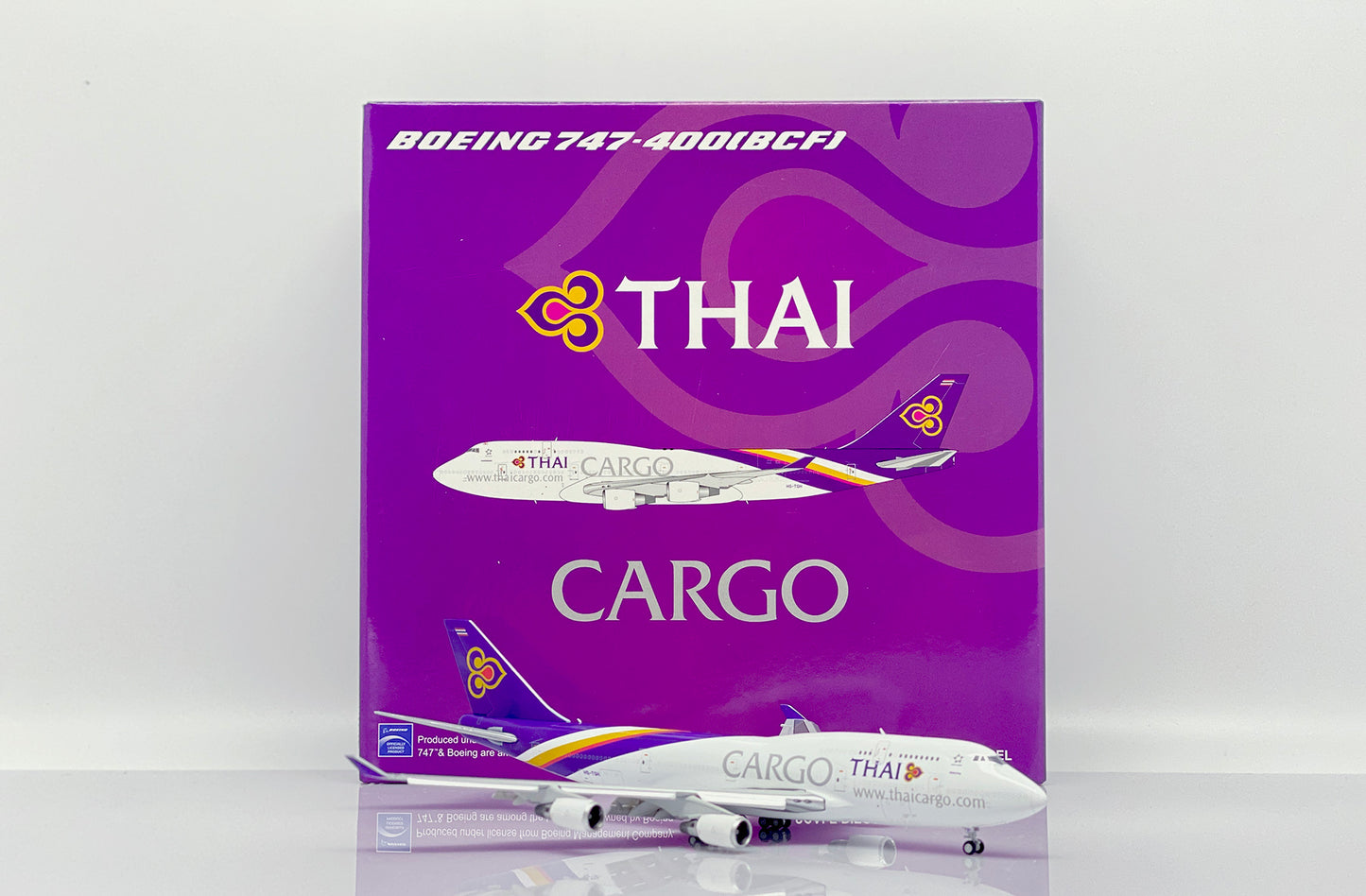 JCWINGS B747-400(BCF) THAI CARGO (FLAP DOWN) REG: HS-TGH